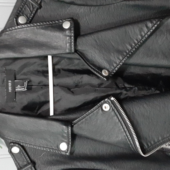 Forever 21 Motto Jacket - Picture 4 of 12